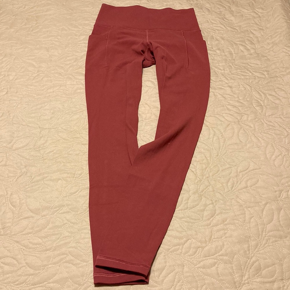 NWOT Athleta Salutation Stash Pocket II Tight